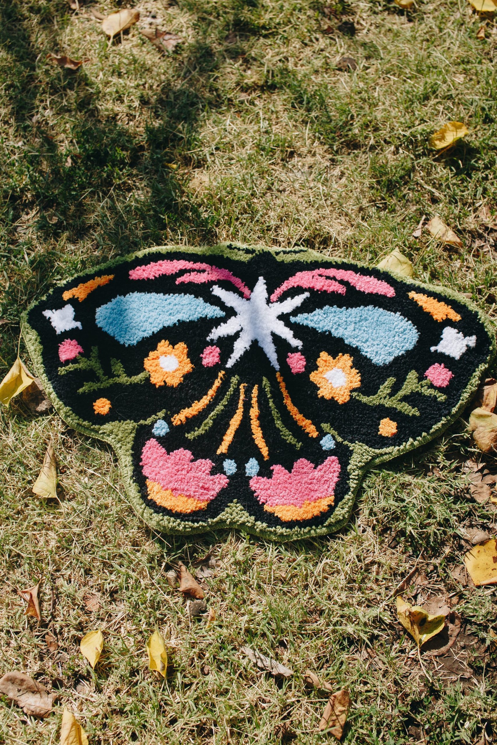 Hug Rug Butterflies BUTTERFLY RUG – Gazouboutique